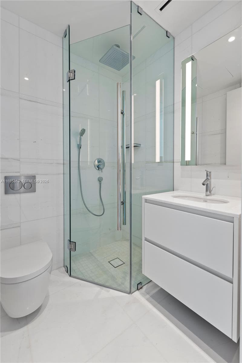 300 Biscayne Blvd Way 3201 photo 25