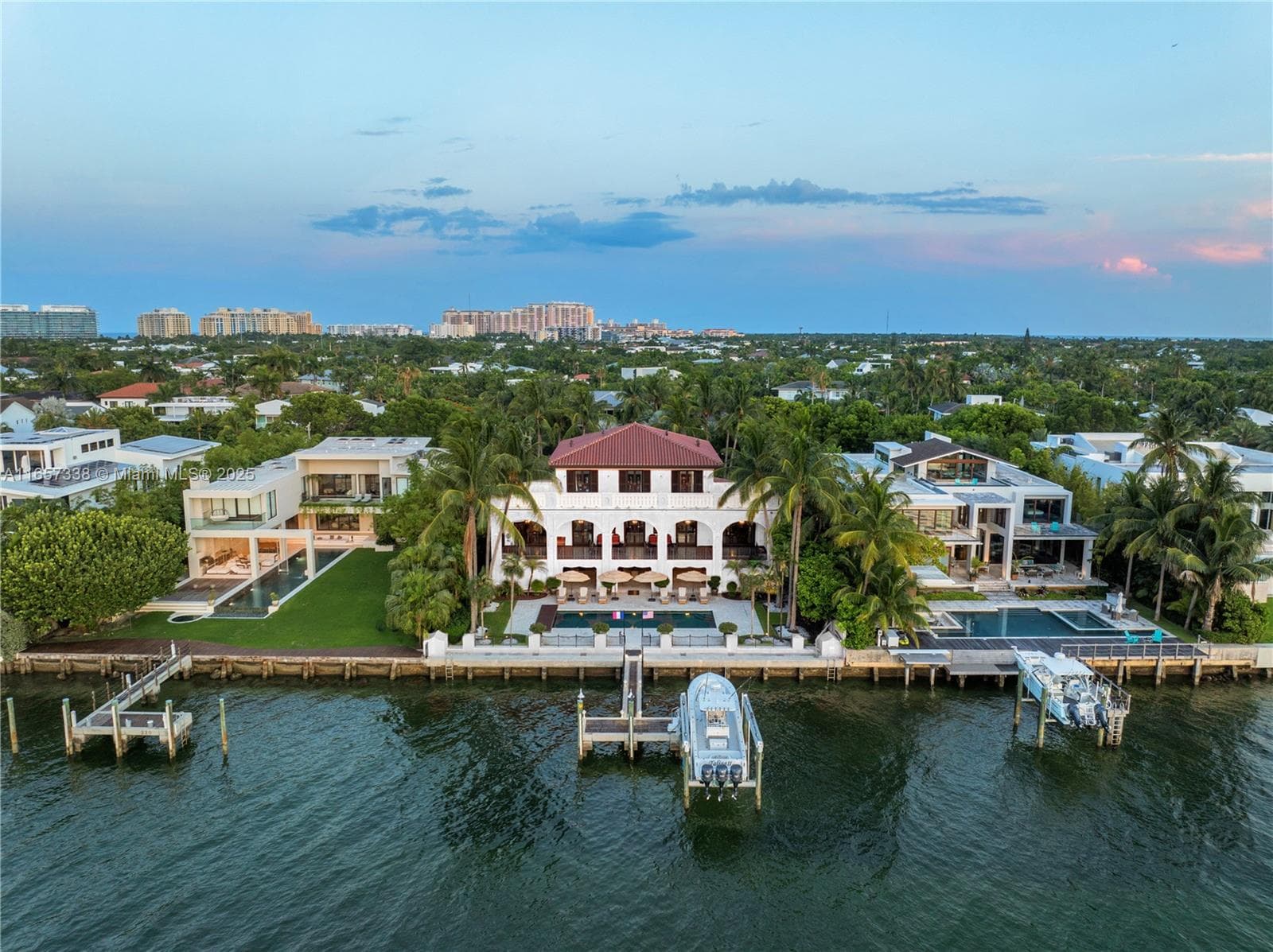 230 Harbor Drive 2