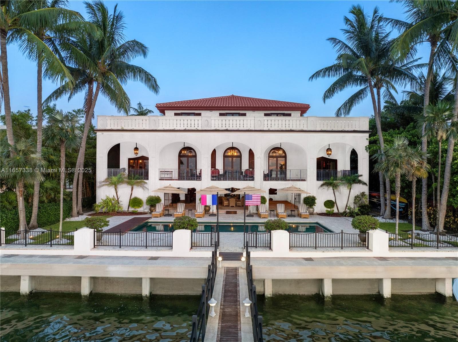 230 Harbor Drive photo 6
