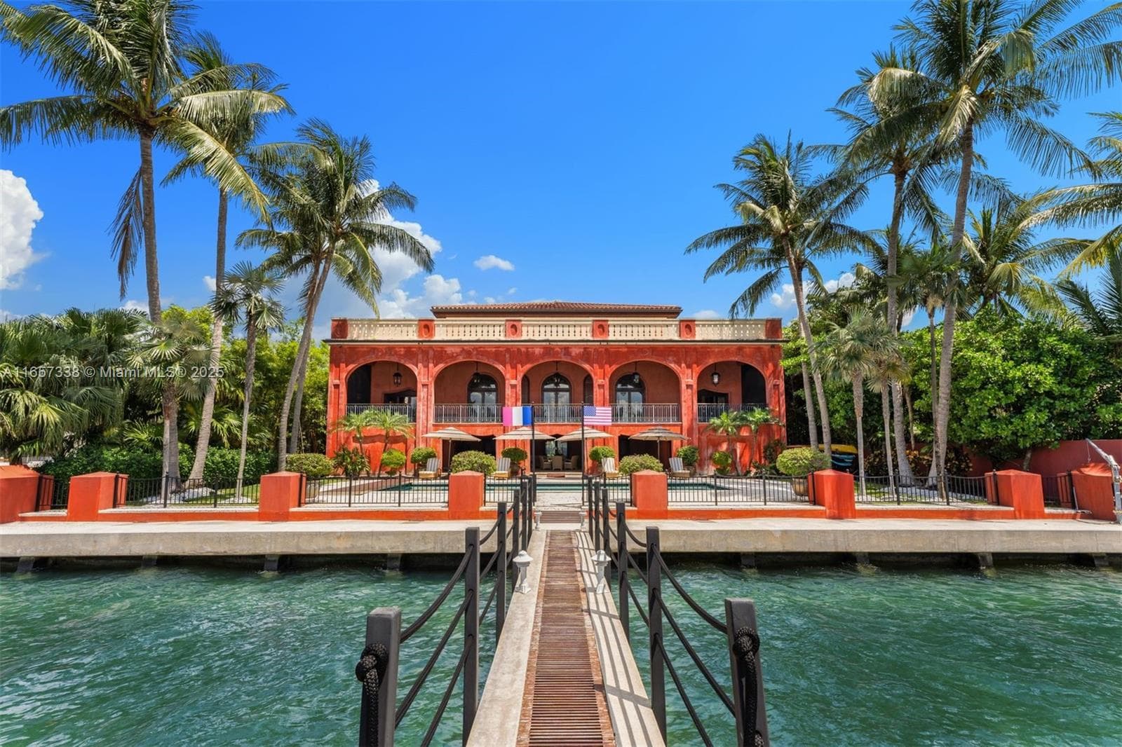 230 Harbor Drive 5