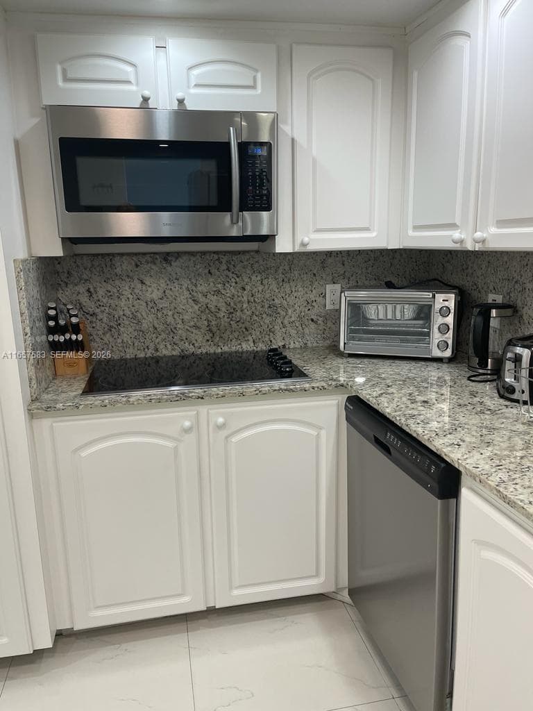 3801 Ocean Dr 12M photo 18