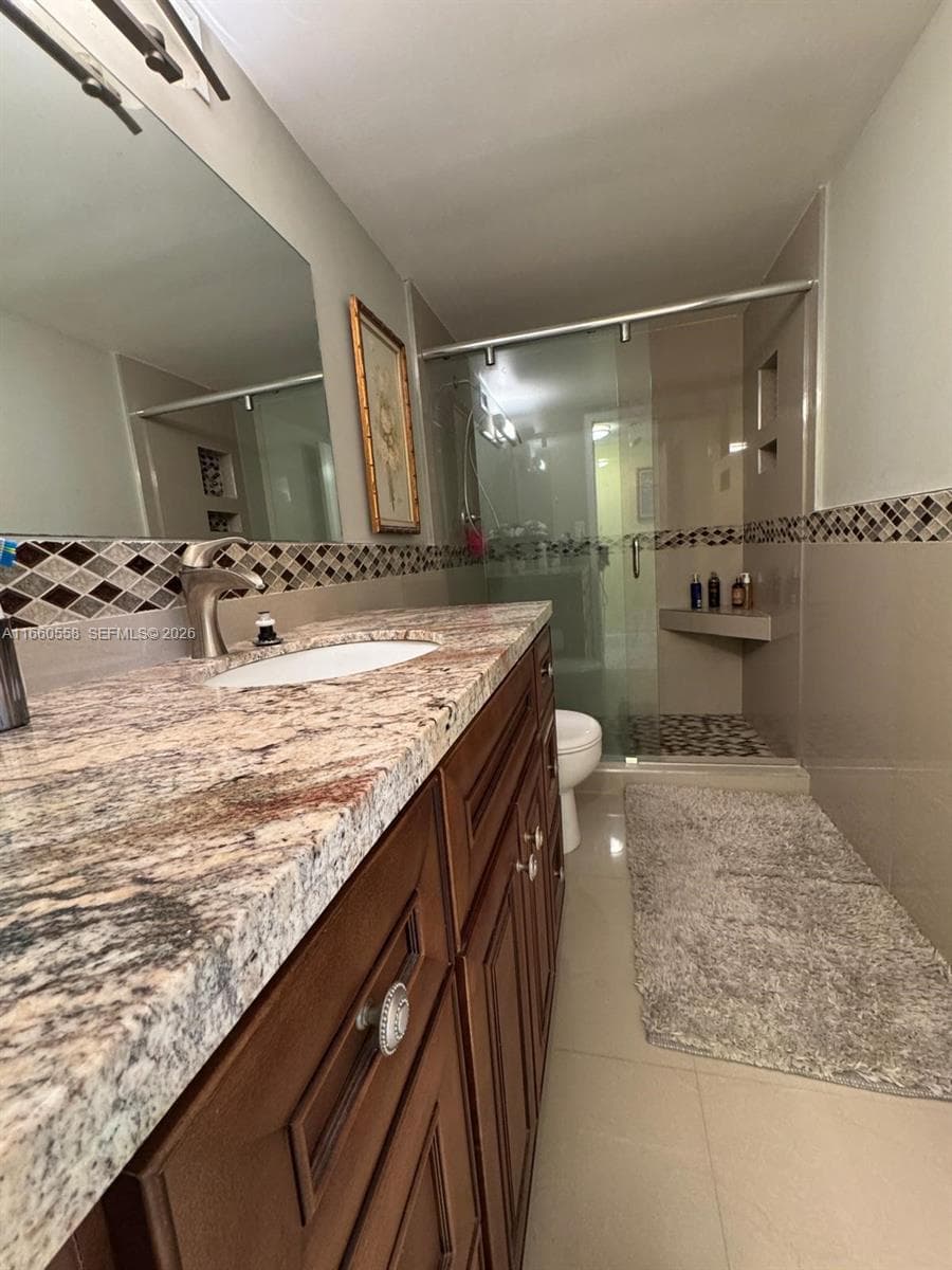3800 Ocean Dr 1620 photo 13