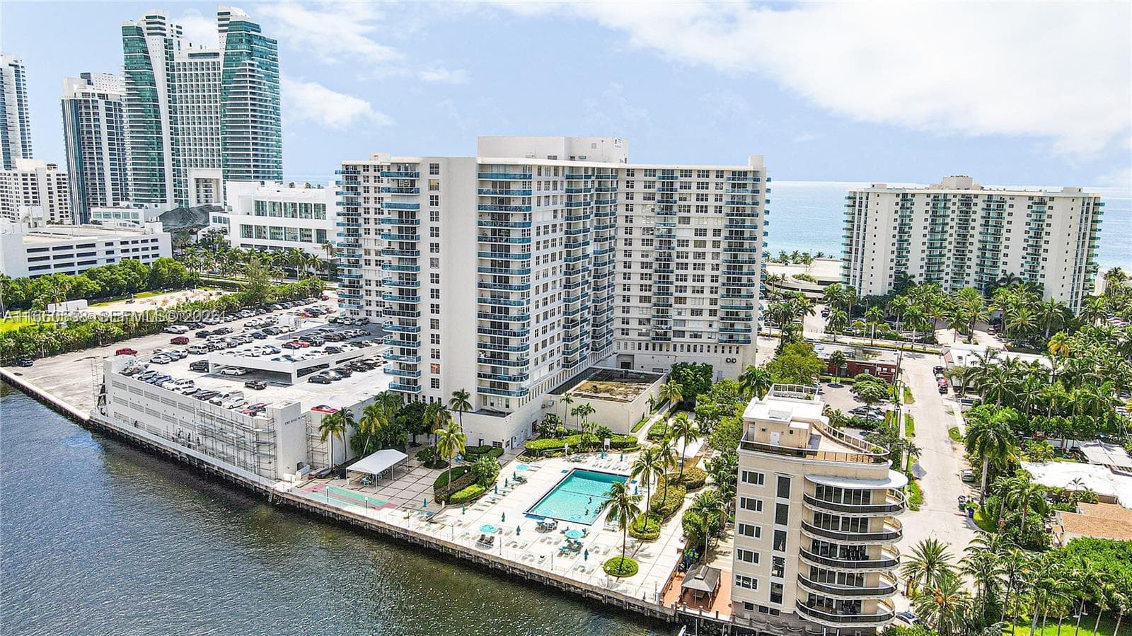 3800 Ocean Dr 1