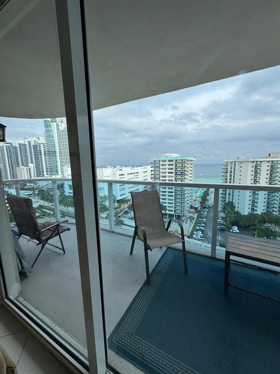 3800 Ocean Dr 1620 photo 11