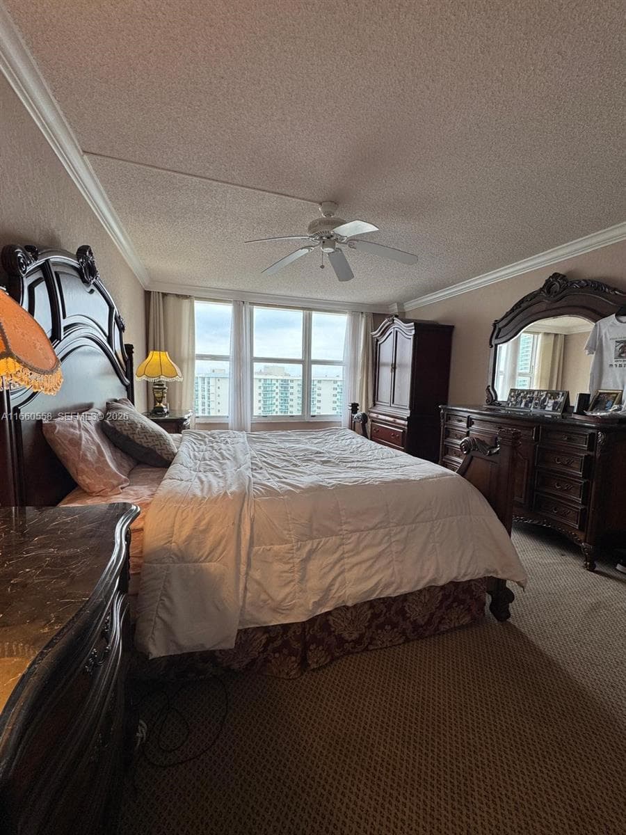 3800 Ocean Dr 1620 photo 21