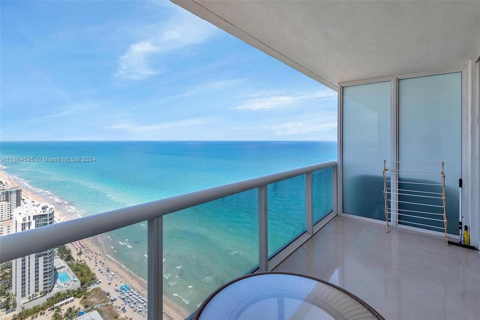 1830 Ocean Dr 2