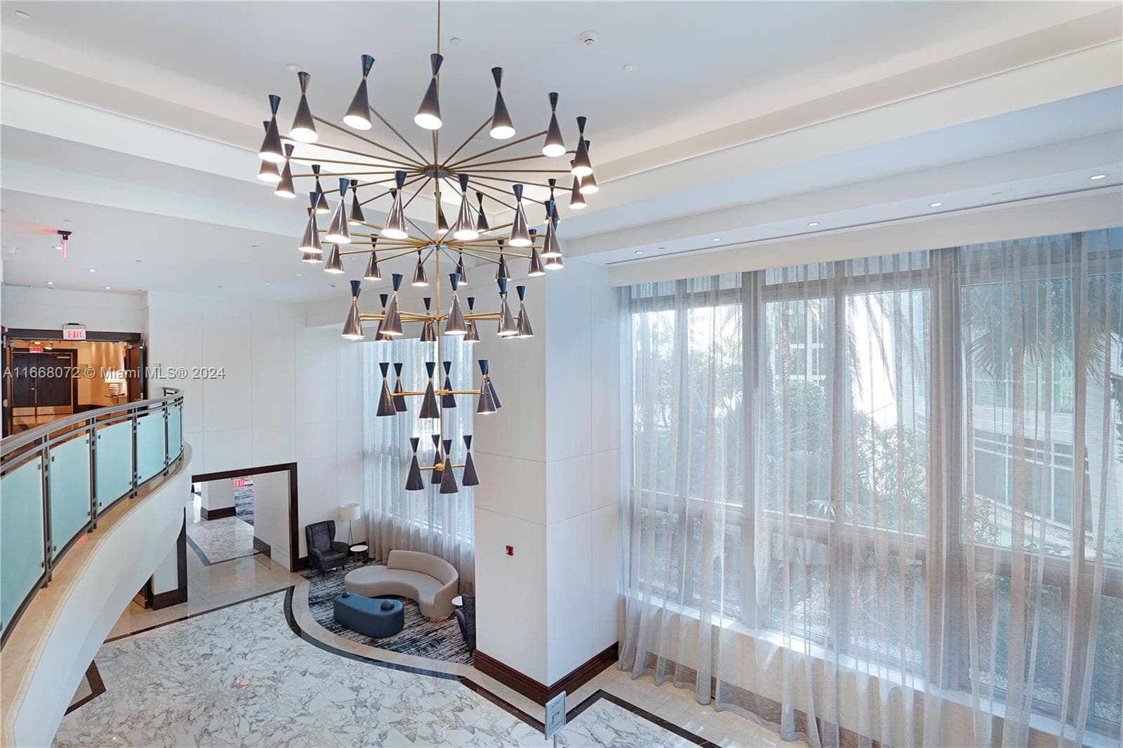 4391 Collins Ave 1501 photo 6