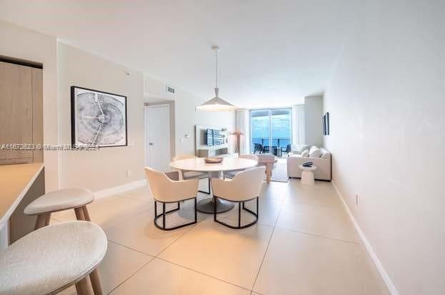 4111 Ocean Dr 2
