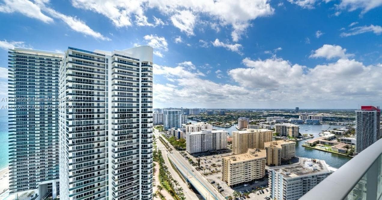 4111 Ocean Dr 3007 photo 7
