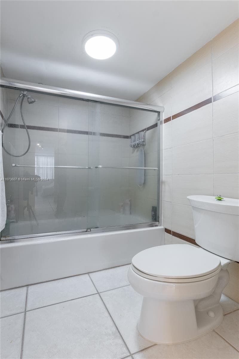18071 Biscayne Blvd 303 photo 20