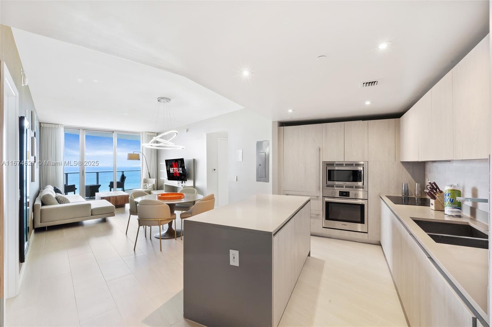 4111 Ocean Dr 1