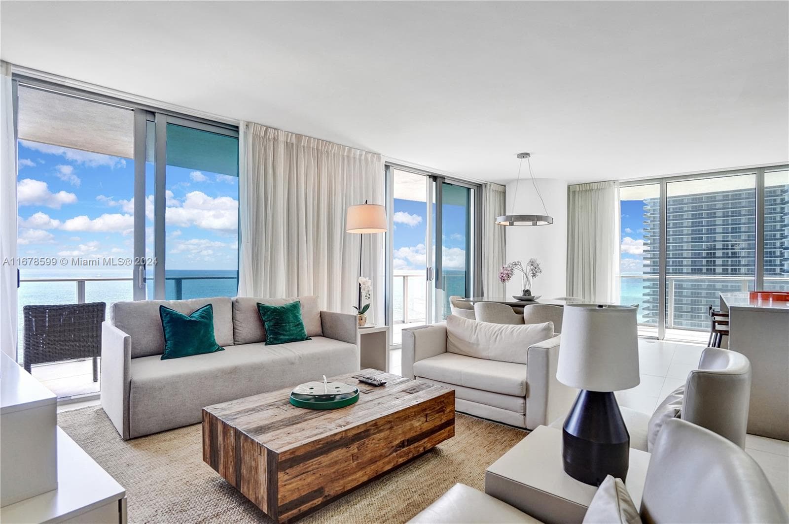 4111 Ocean Dr 1