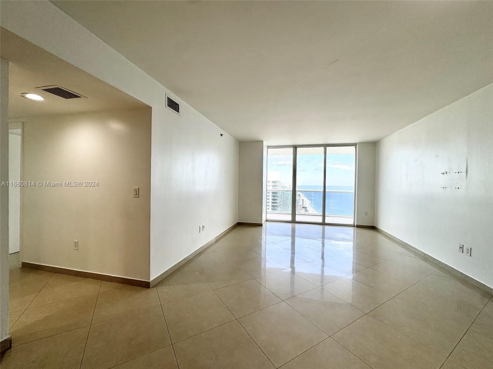 1830 Ocean Dr 1