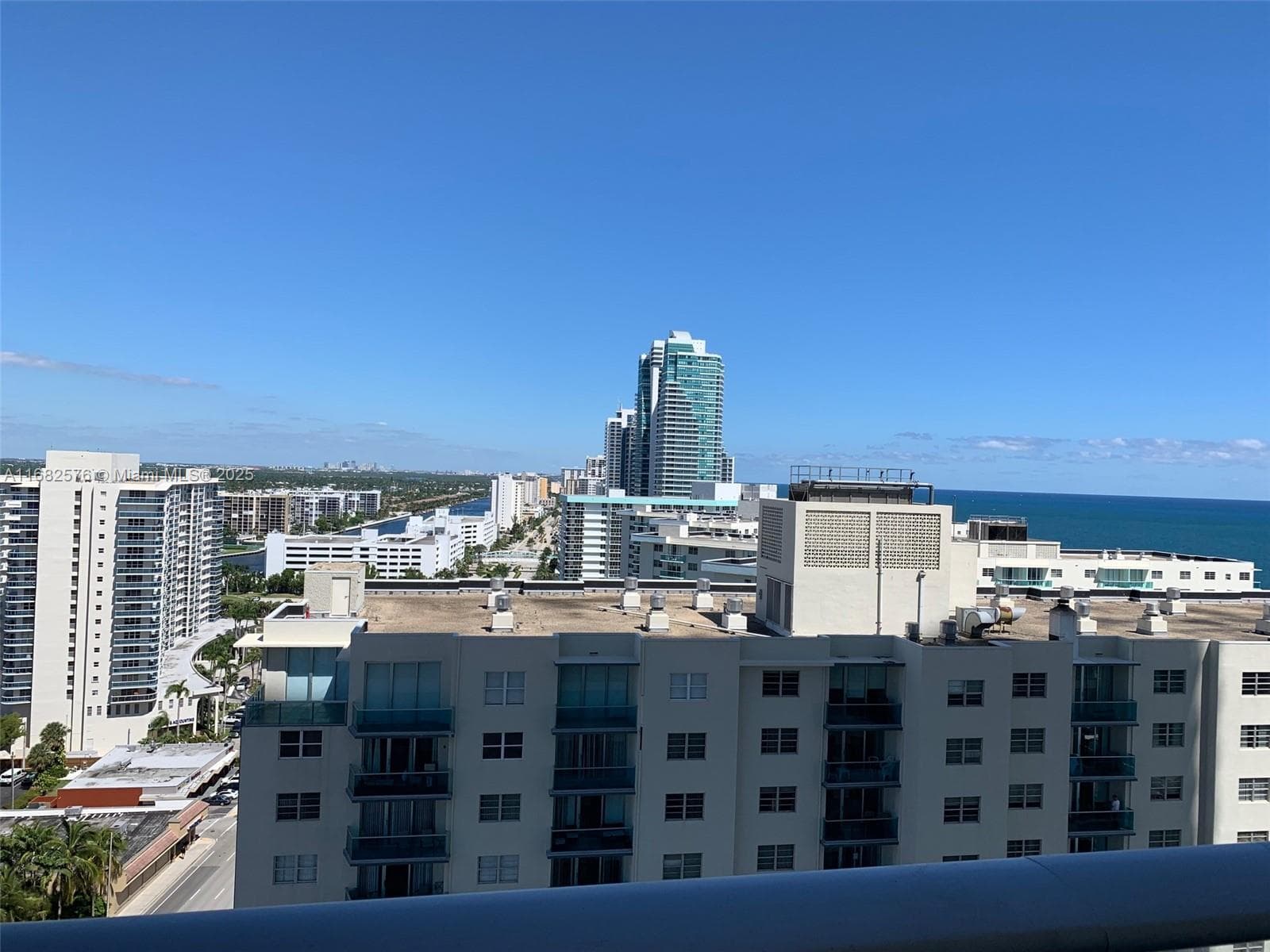 4111 Ocean Dr 3