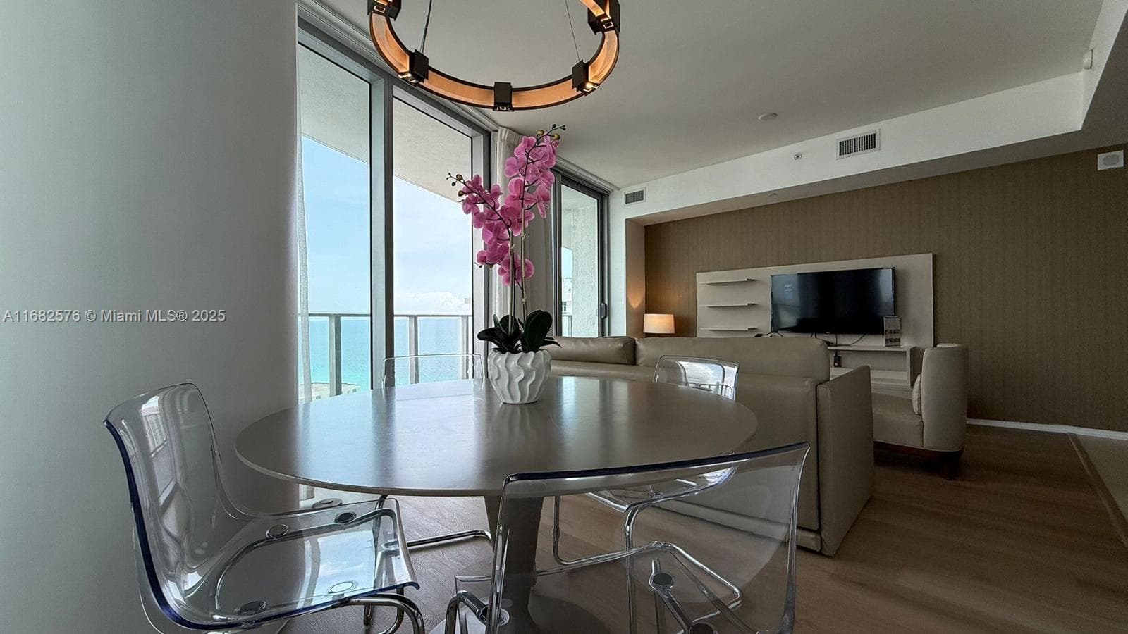 4111 Ocean Dr 1512 photo 15