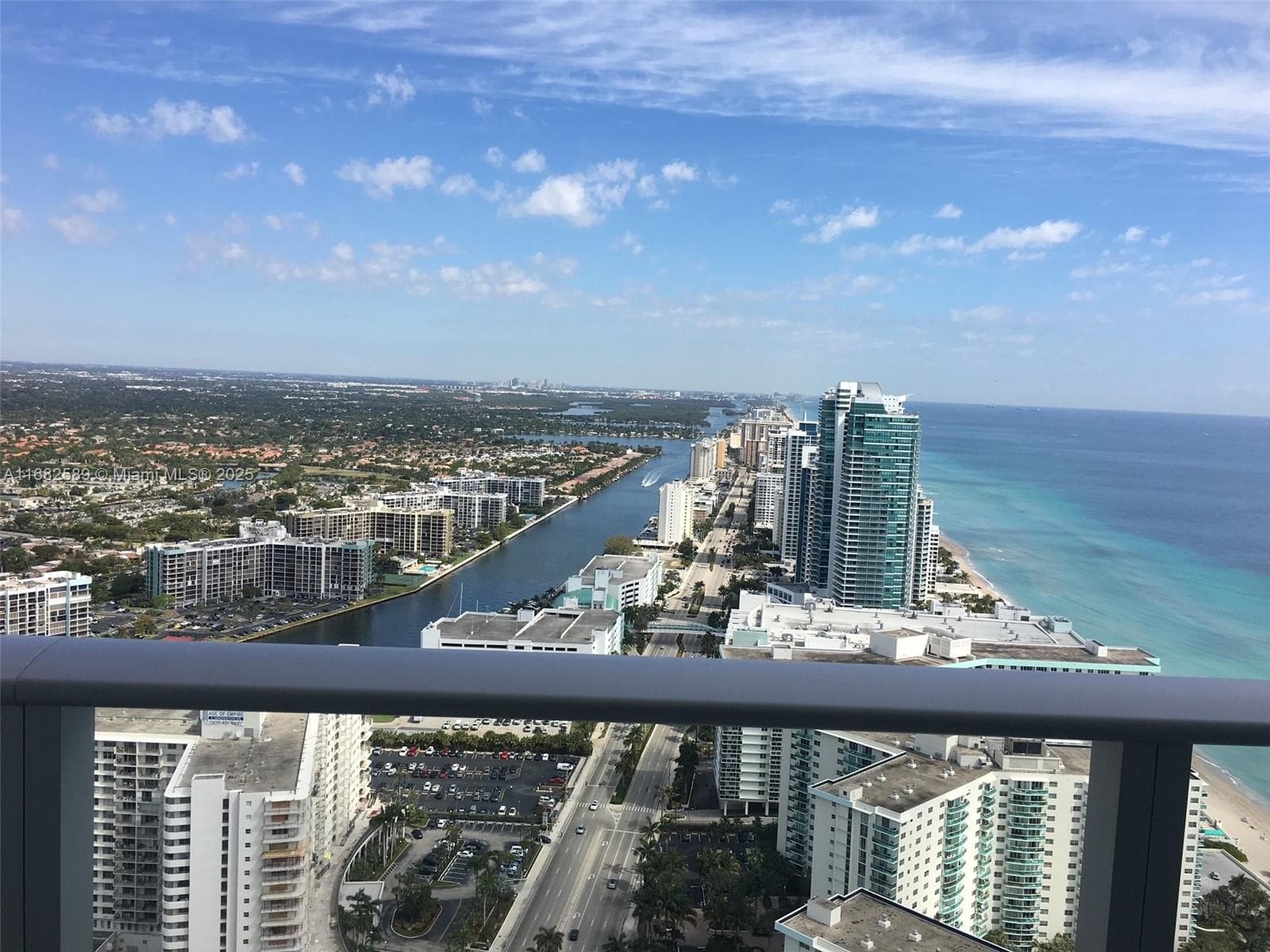 4111 Ocean Dr 4