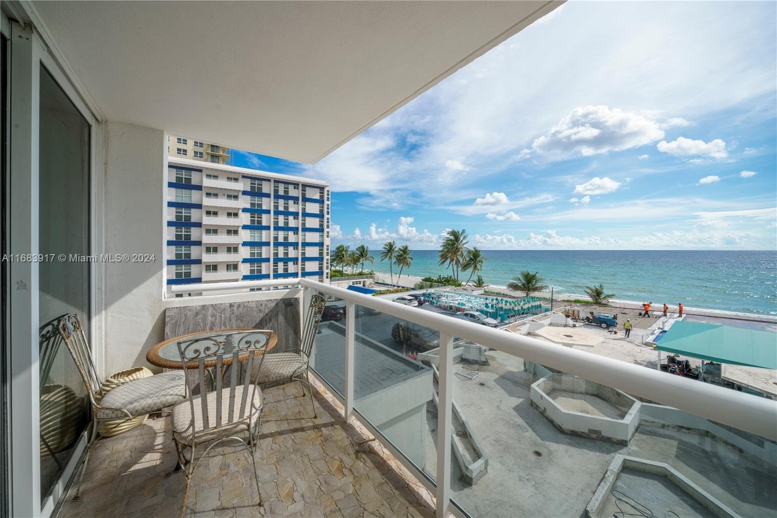 3140 Ocean Dr 3