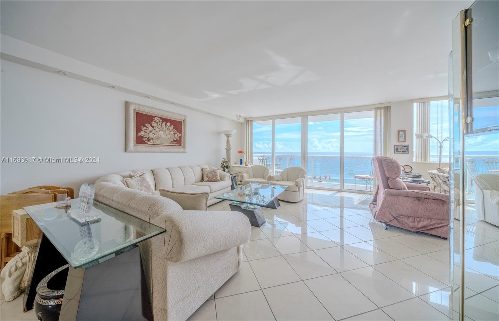 3140 Ocean Dr 5