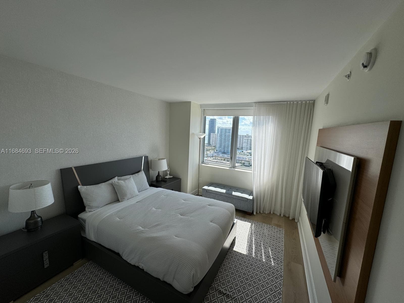 2600 Hallandale Beach blvd T2701 photo 21