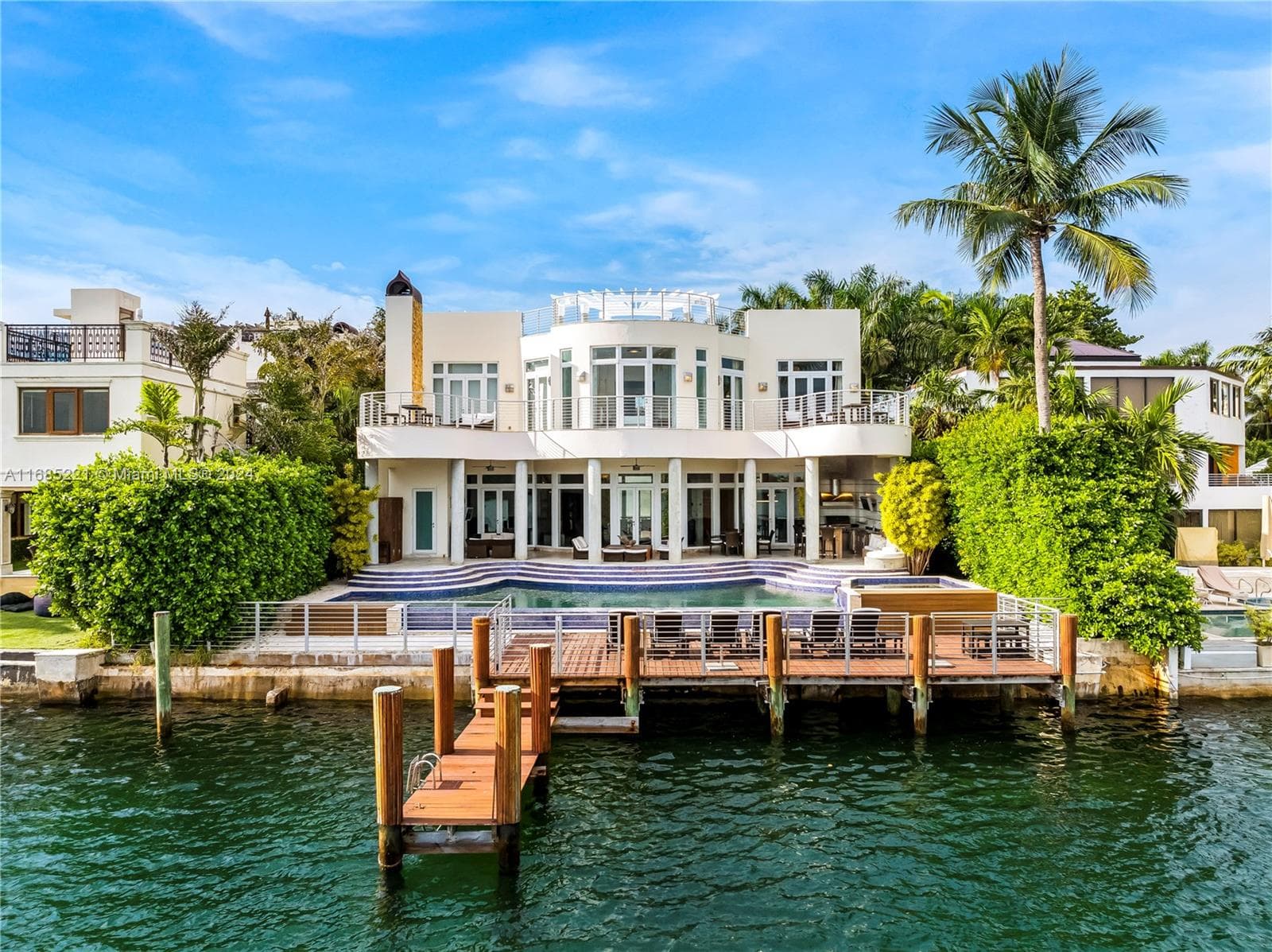 271 Hibiscus Dr 2