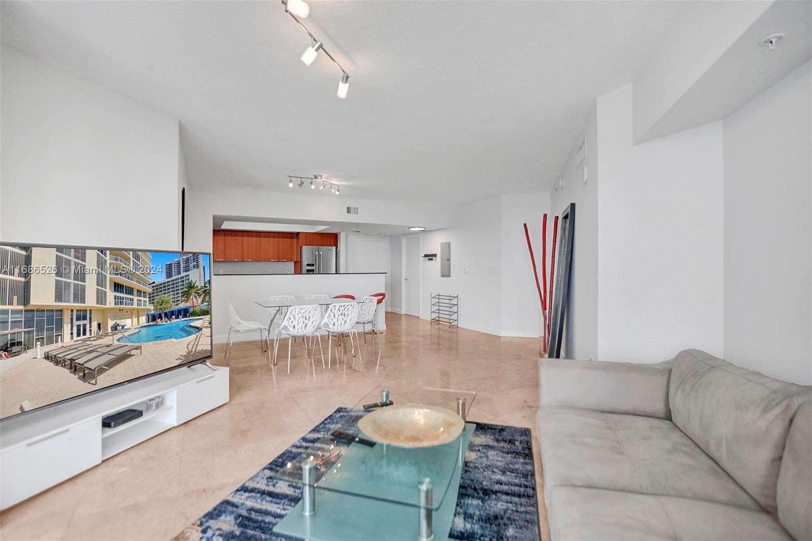 16699 COLLINS AV 3105 photo 12