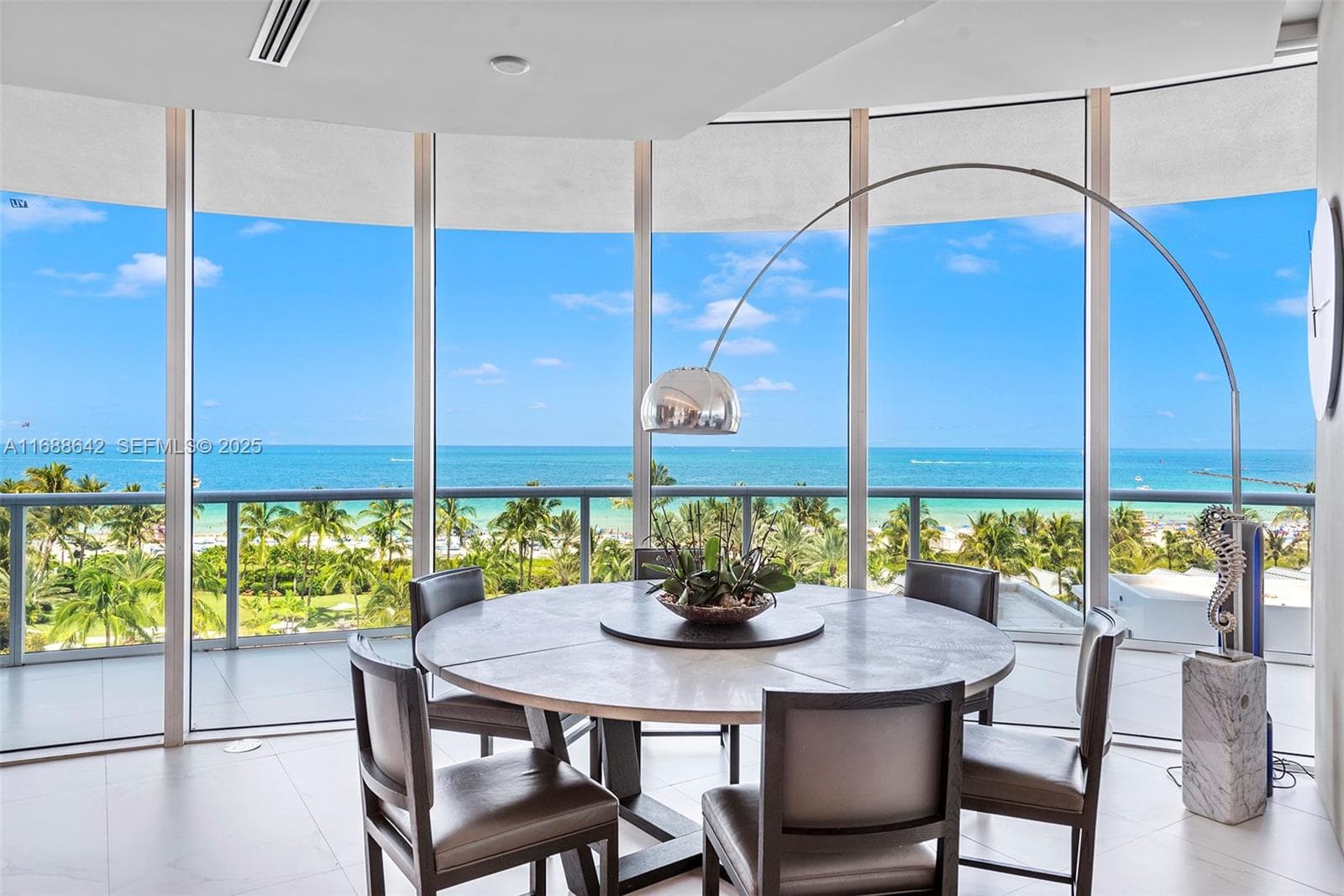 100 Pointe Dr 3