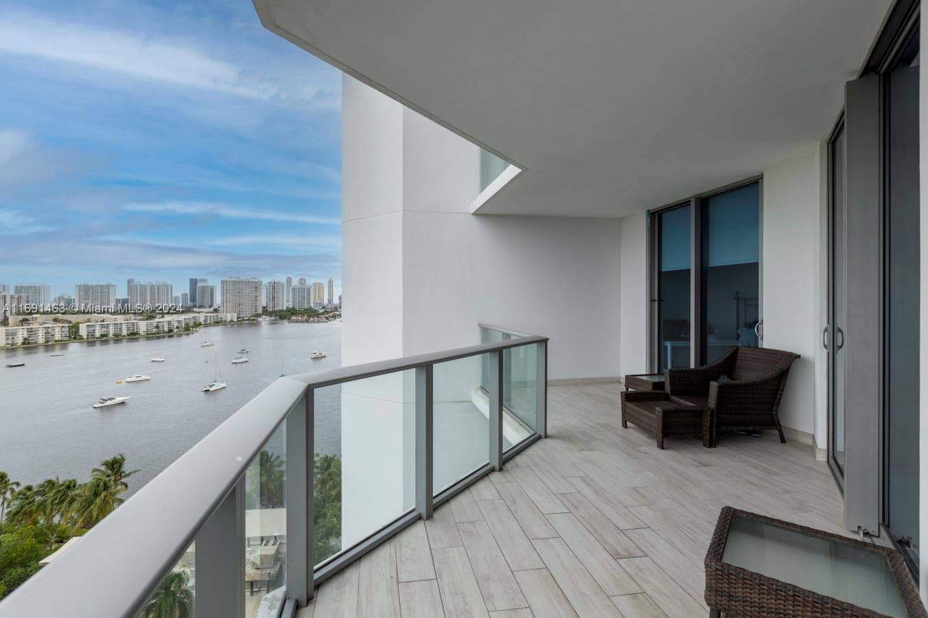 17301 Biscayne Blvd 1404 photo 13