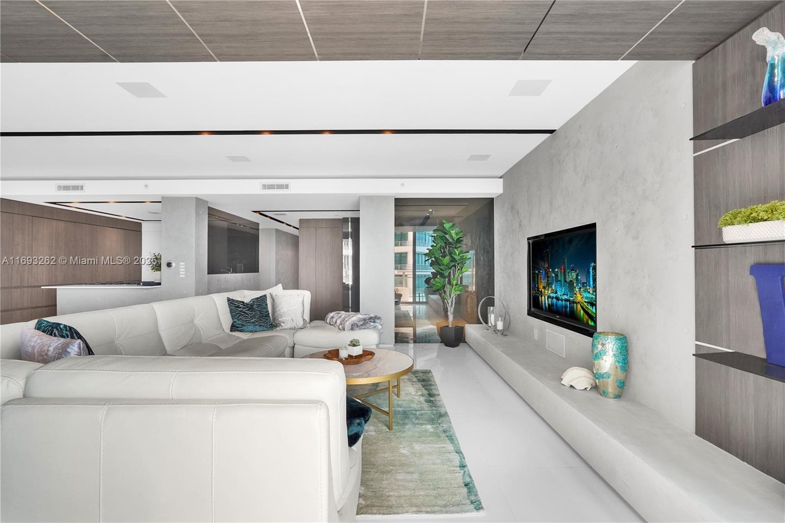 3535 Ocean Drive 2104 photo 19