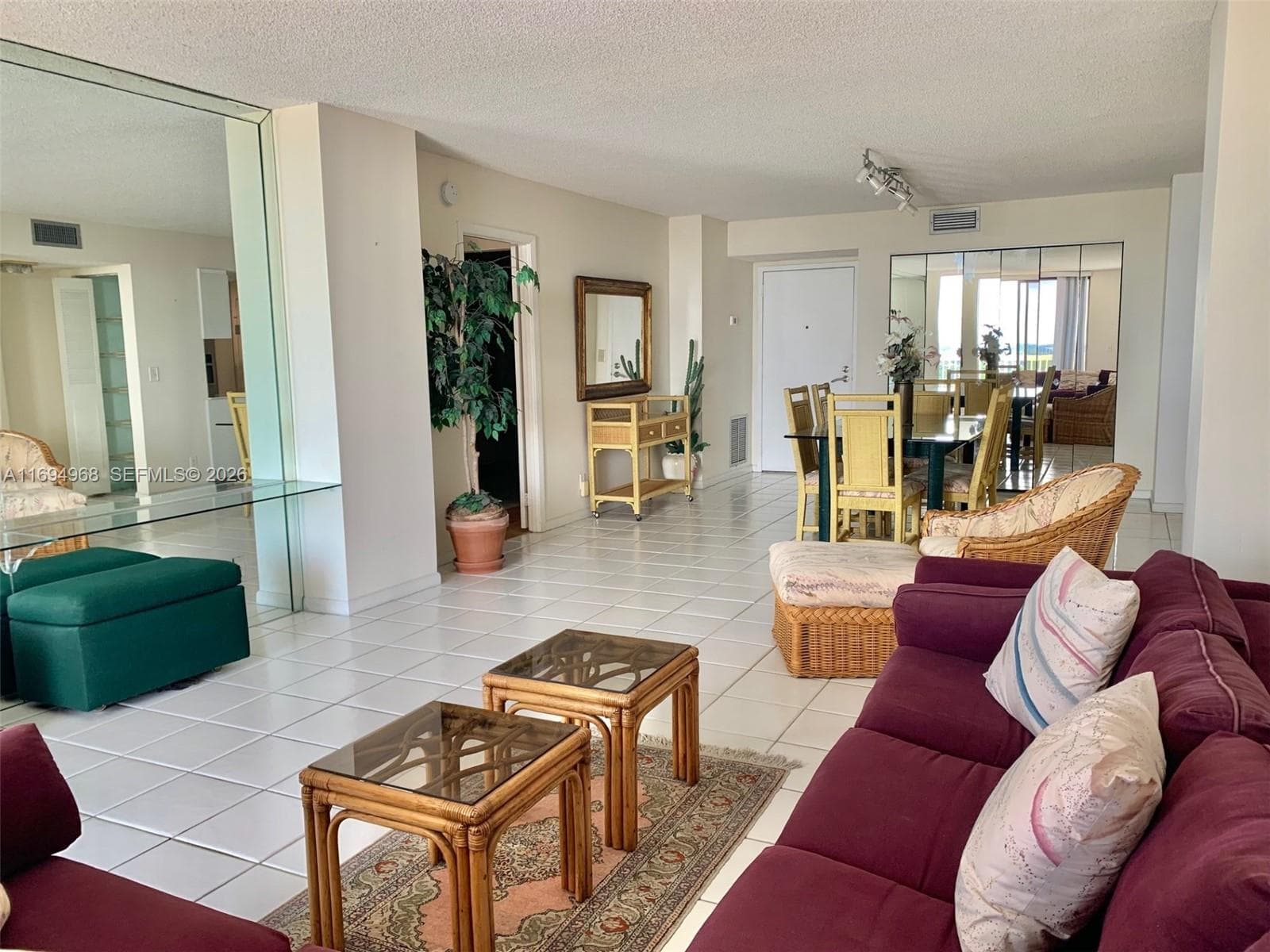 1500 S Ocean Dr 17E photo 18