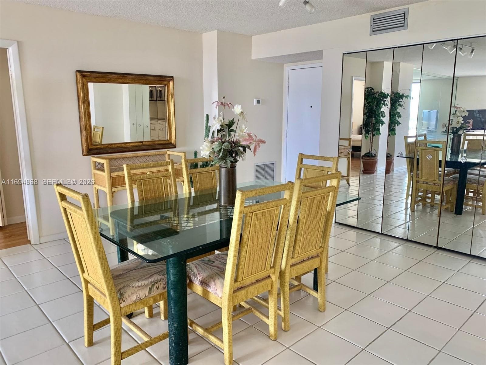 1500 S Ocean Dr 17E photo 19