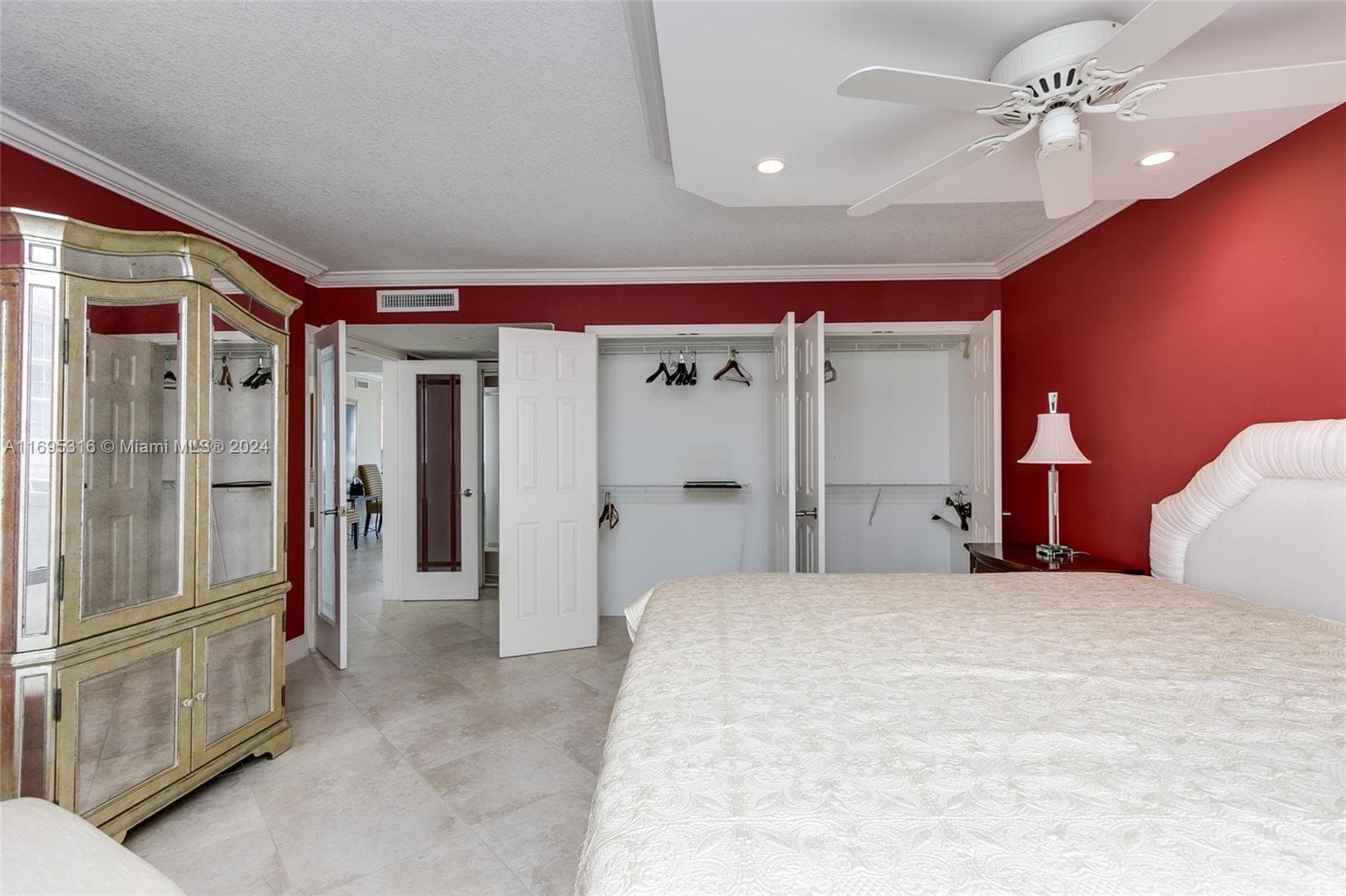 1200 Ocean Blvd 4D photo 17
