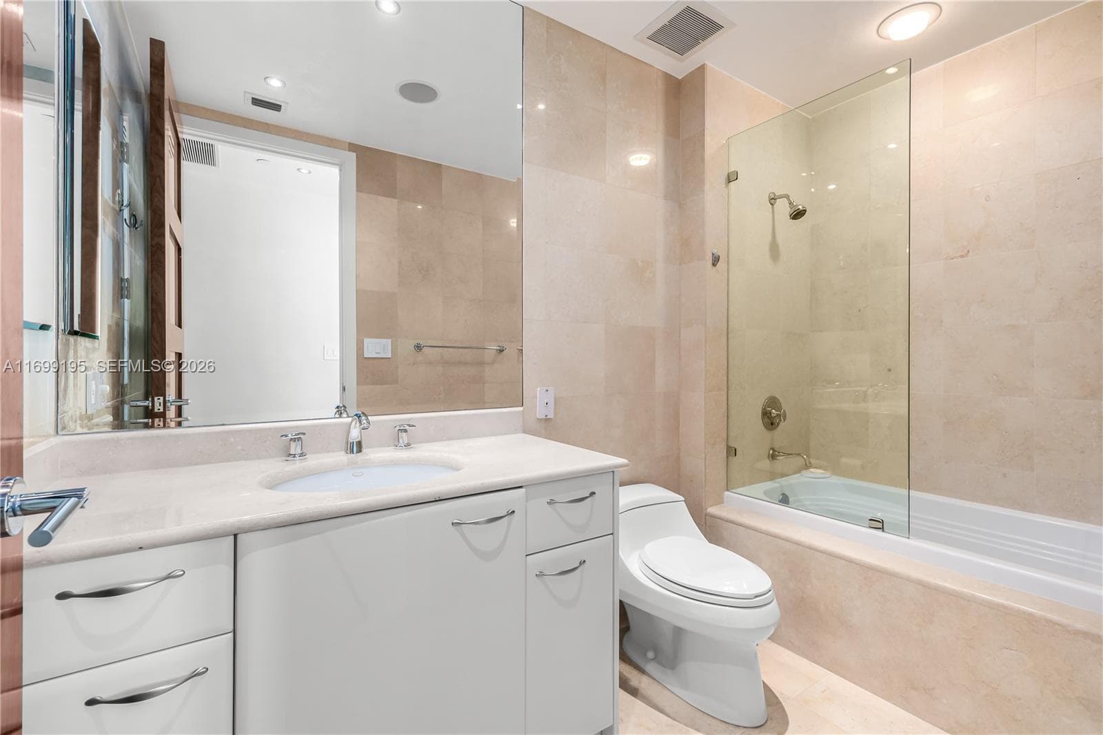 20155 38th Ct 2903 photo 20