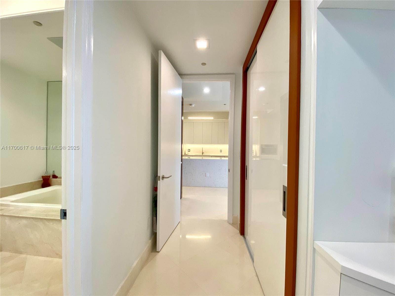 100 Pointe Dr 1207 photo 13