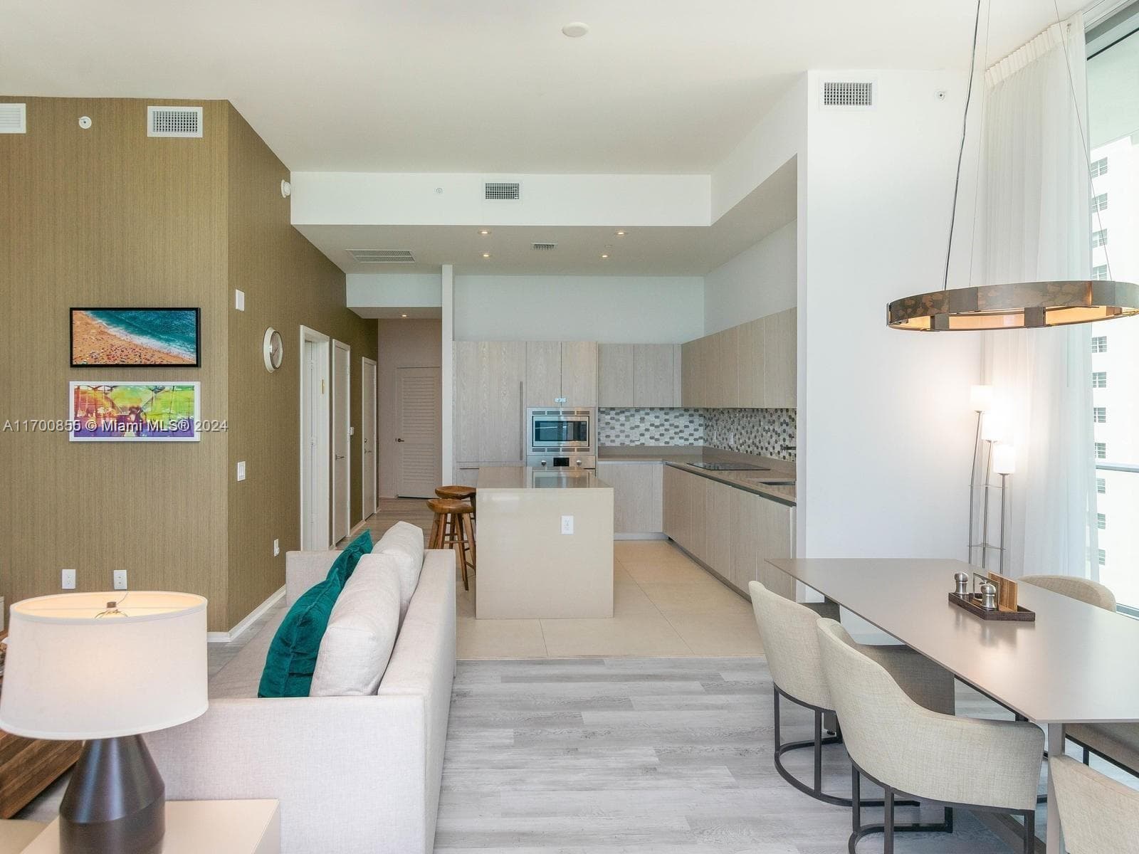 4111 Ocean Dr 601 photo 12