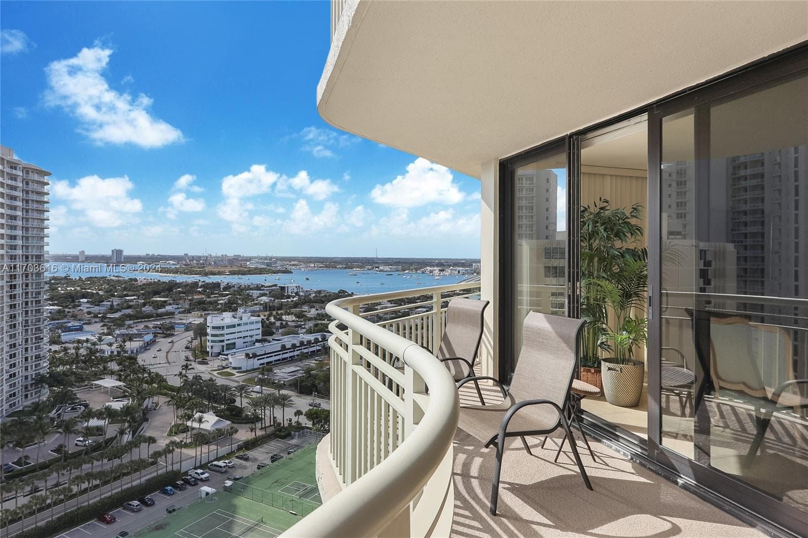 3000 Ocean Dr 24H photo 12
