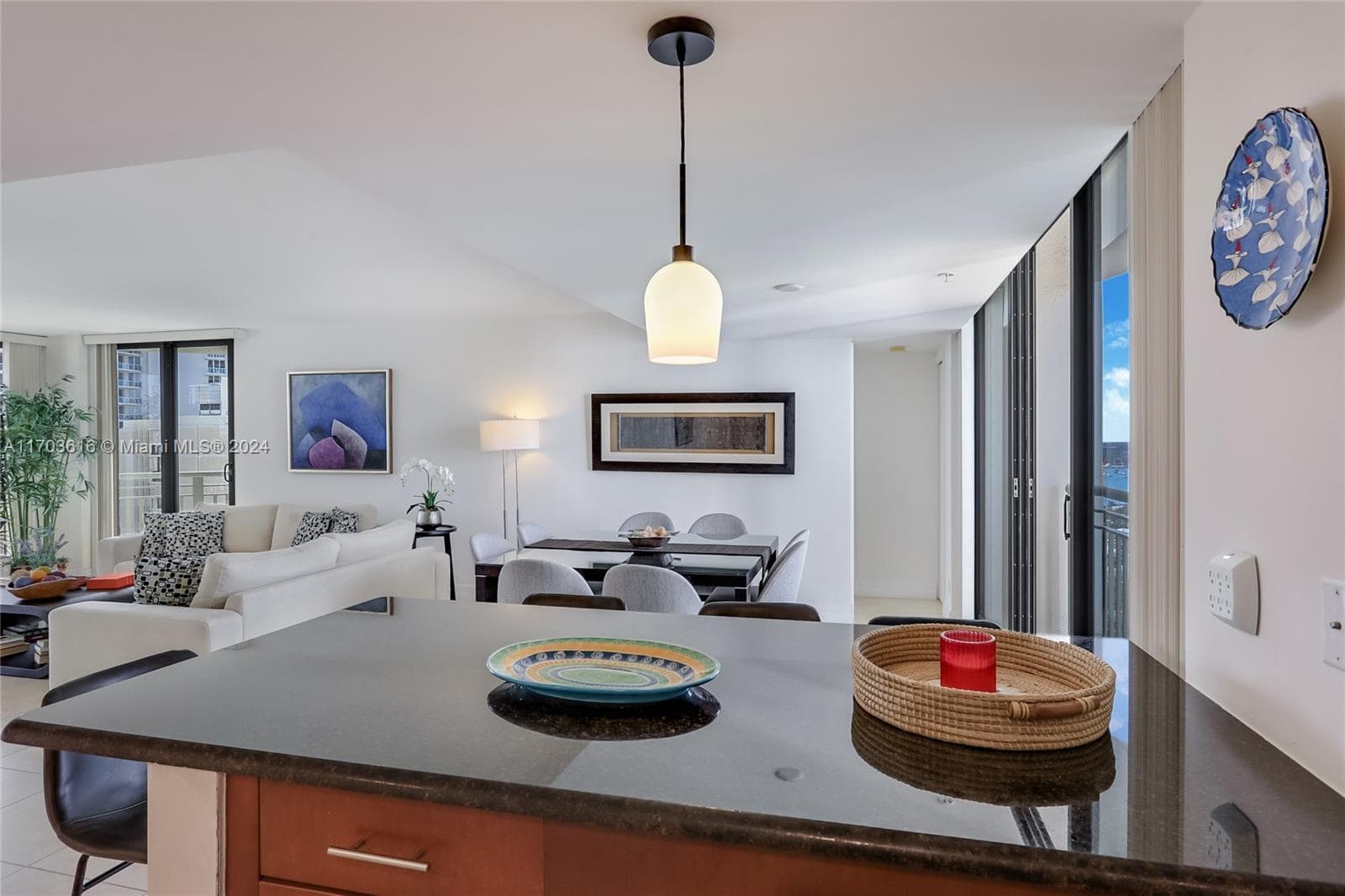 3000 Ocean Dr 3