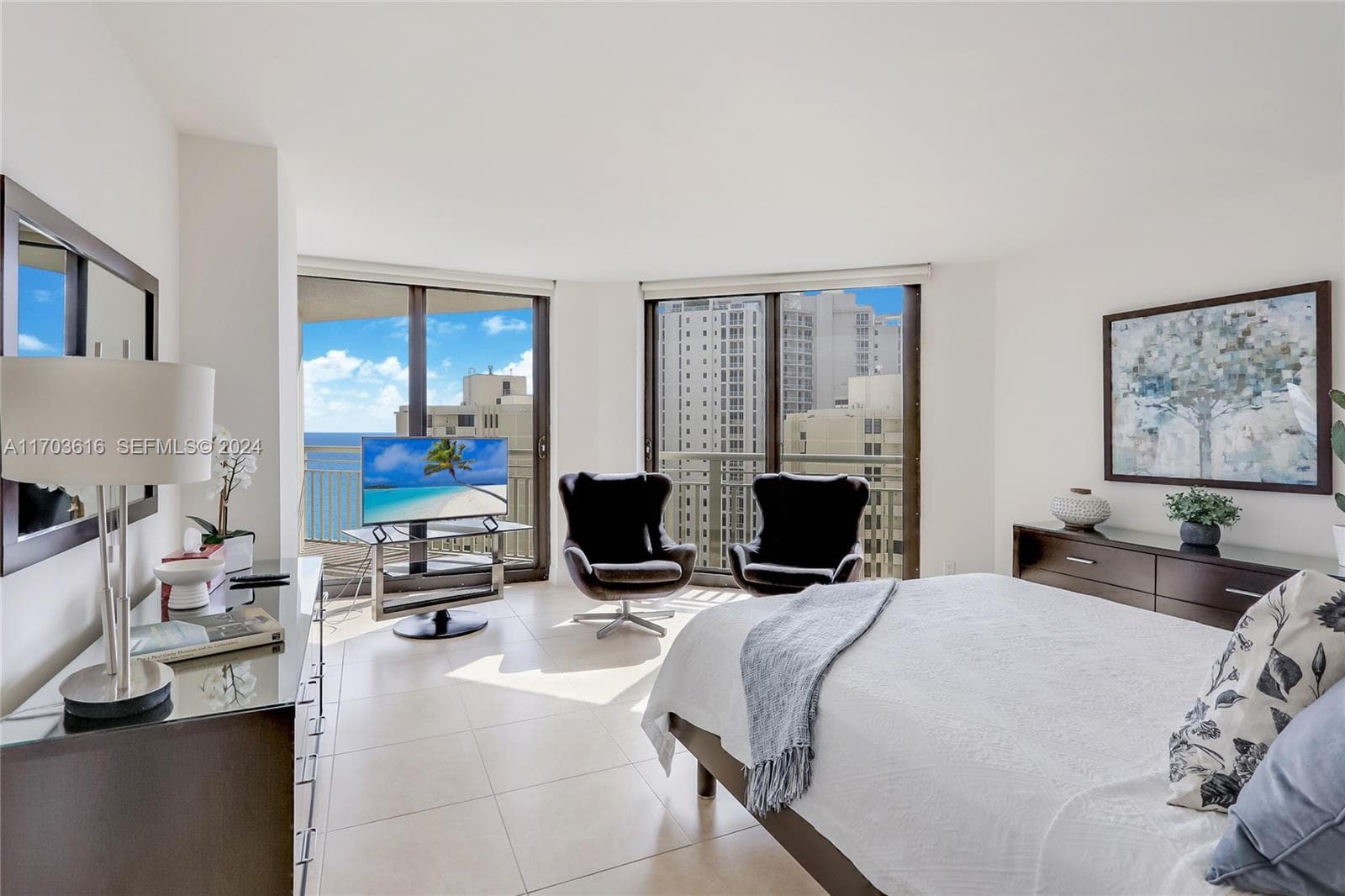 3000 N Ocean Dr 24H photo 15