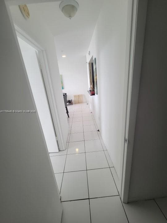 5601 Collins Ave PH-9 photo 19