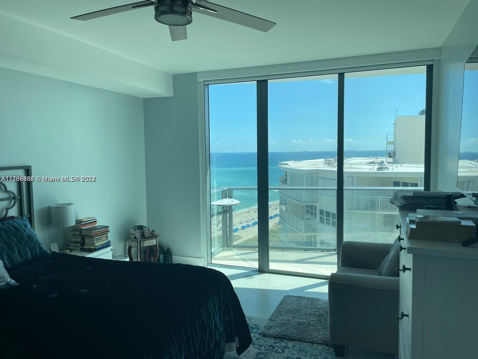 730 Ocean Blvd 1205 photo 7