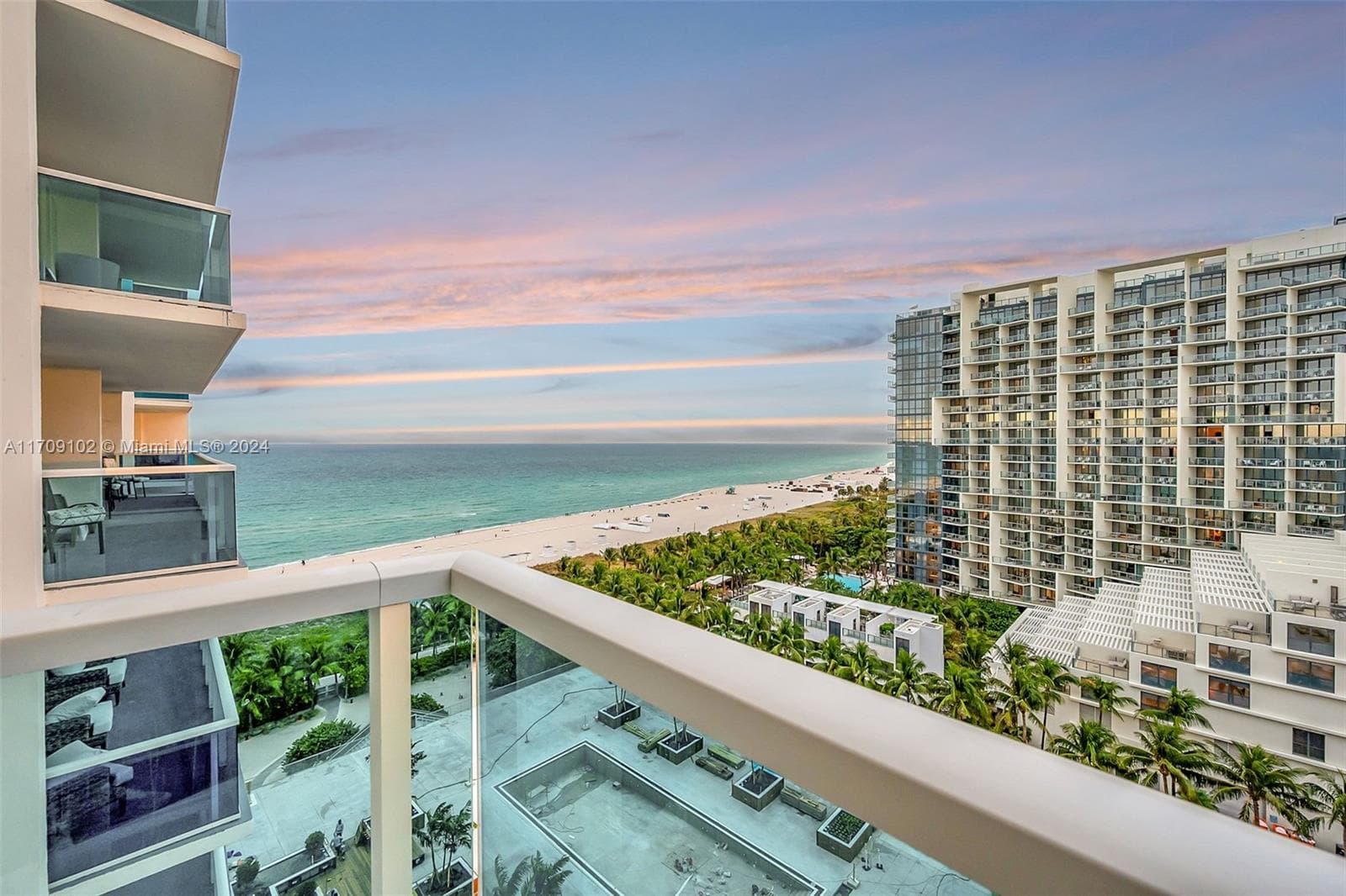 2301 Collins Ave 1206 photo 1