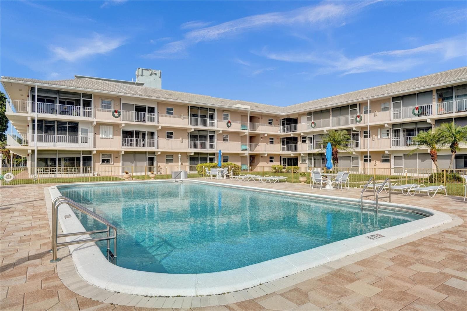 745 SE 19th Avenue #134 3