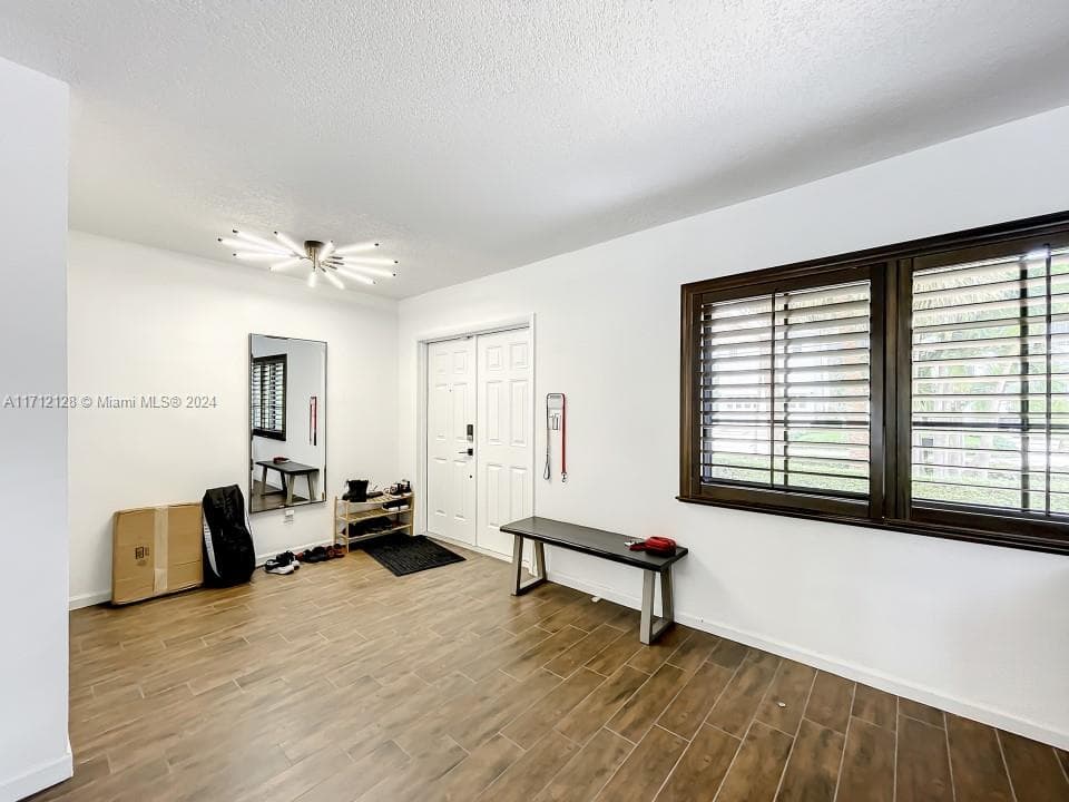 3351 164th St photo 20