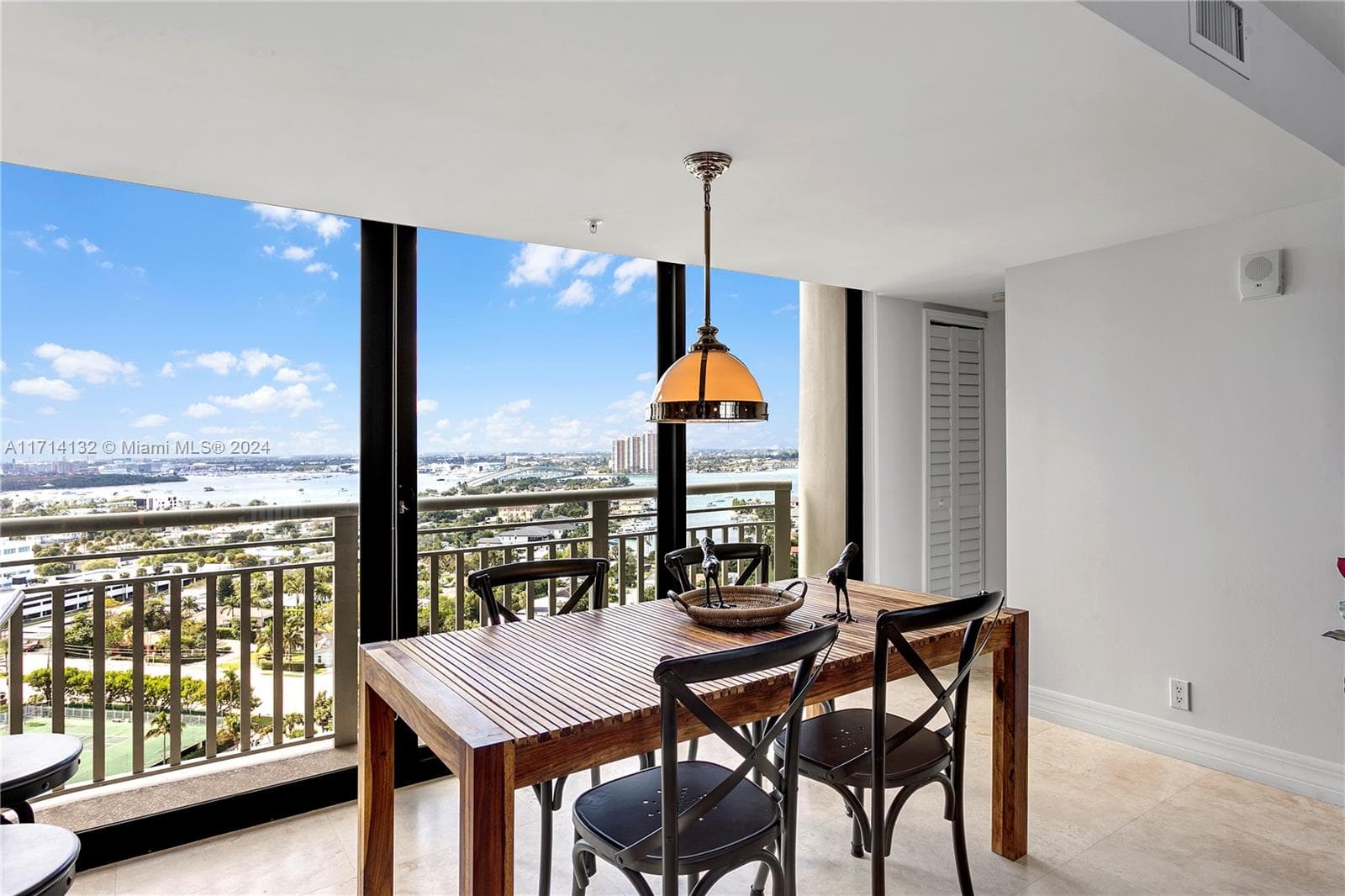 3000 Ocean Dr 20A photo 9