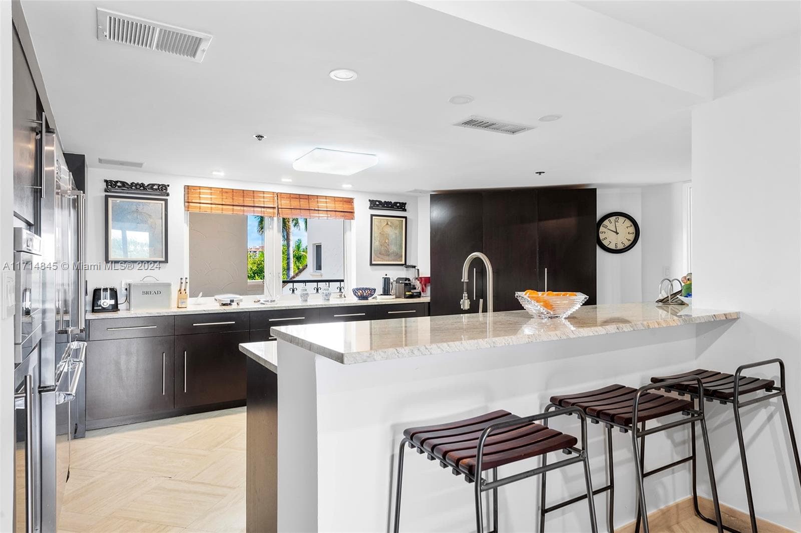 2444 Fisher Island Dr 5404 photo 24