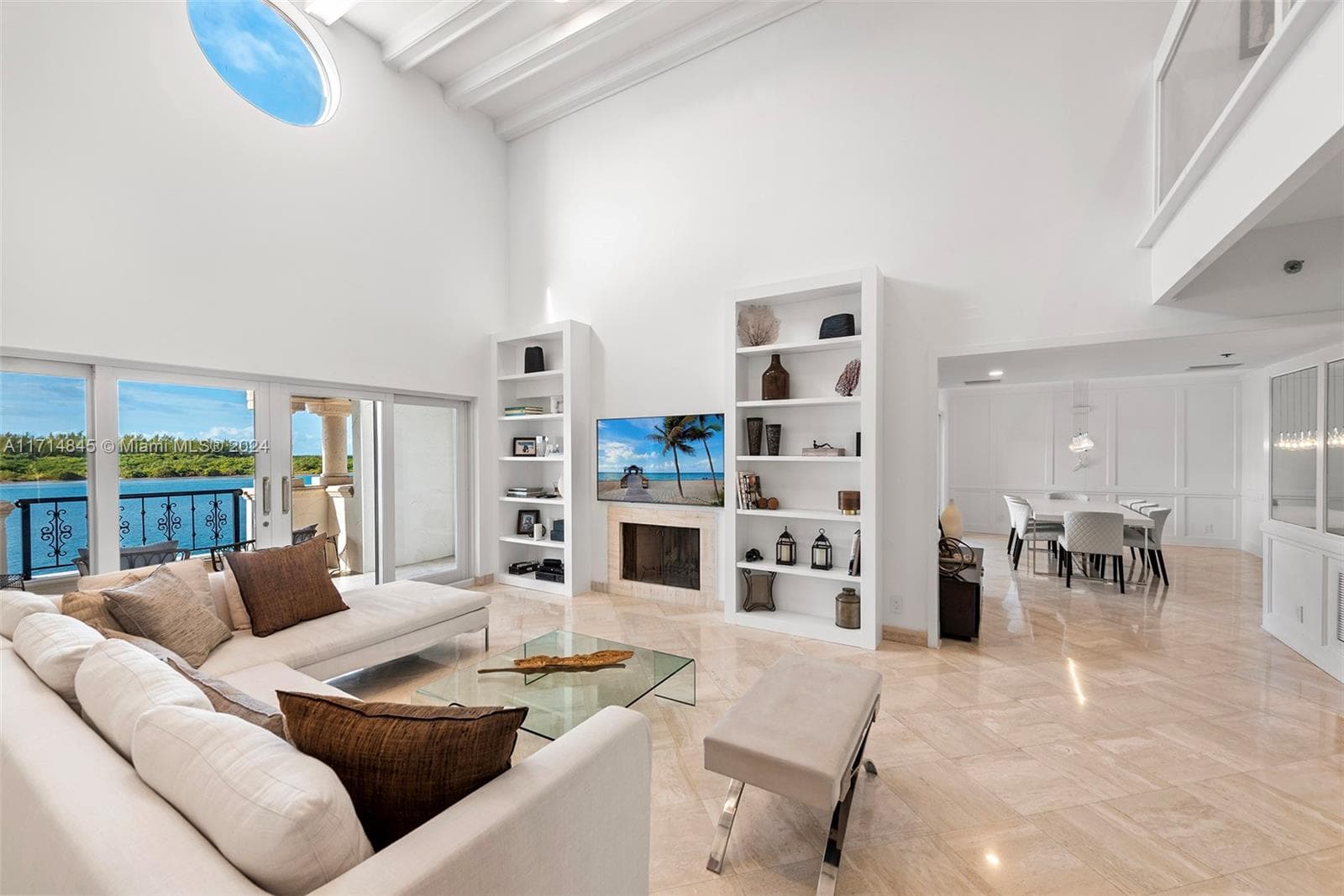 2444 Fisher Island Dr 5404 photo 10