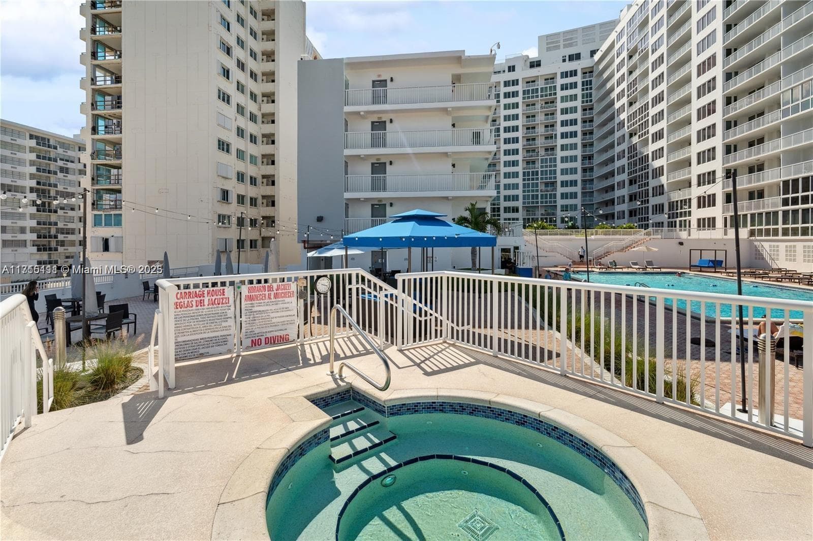 5401 Collins Ave 223 photo 18