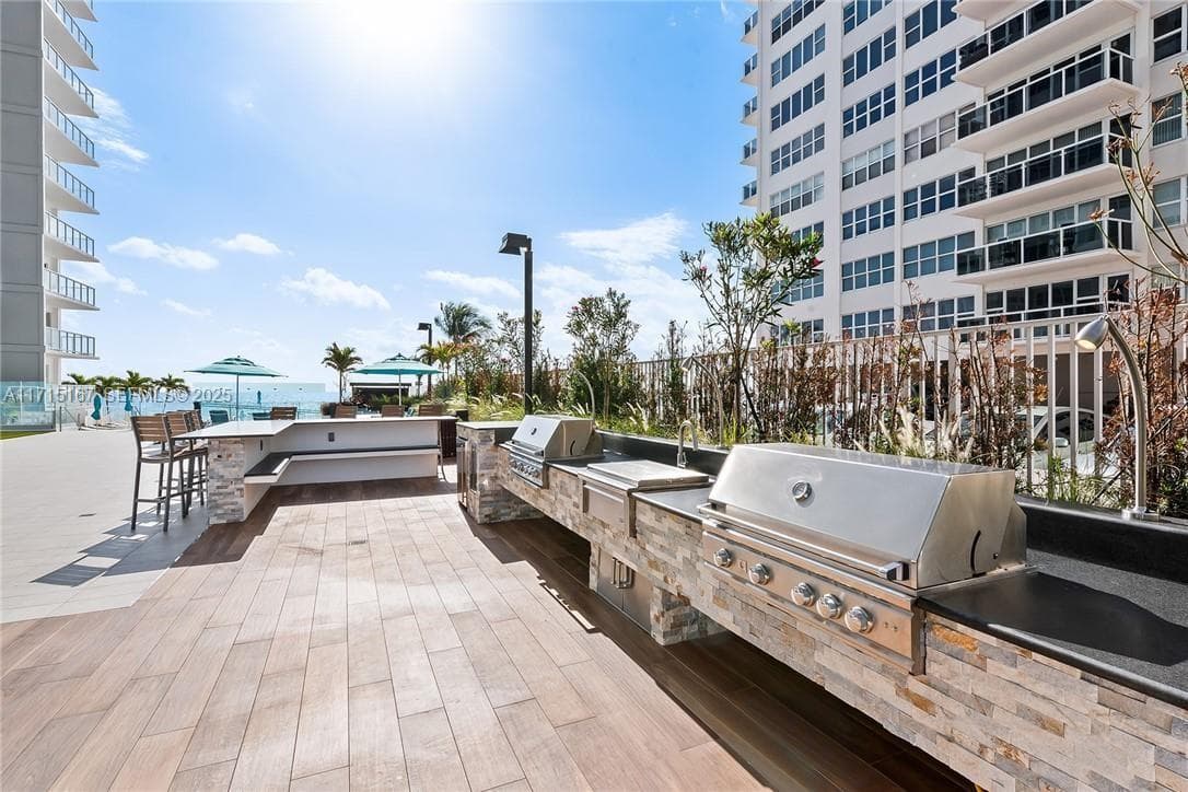 3750 Galt Ocean Dr 1602 photo 24
