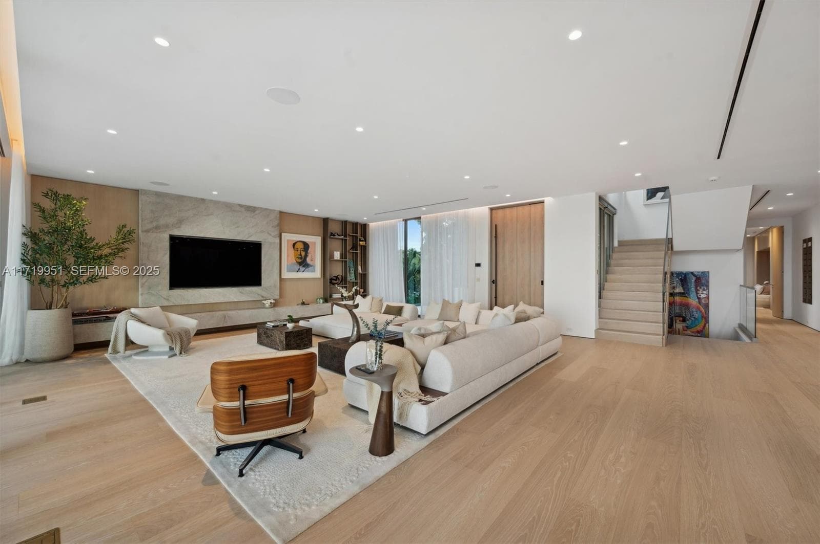 424 Rivo Alto Dr 5