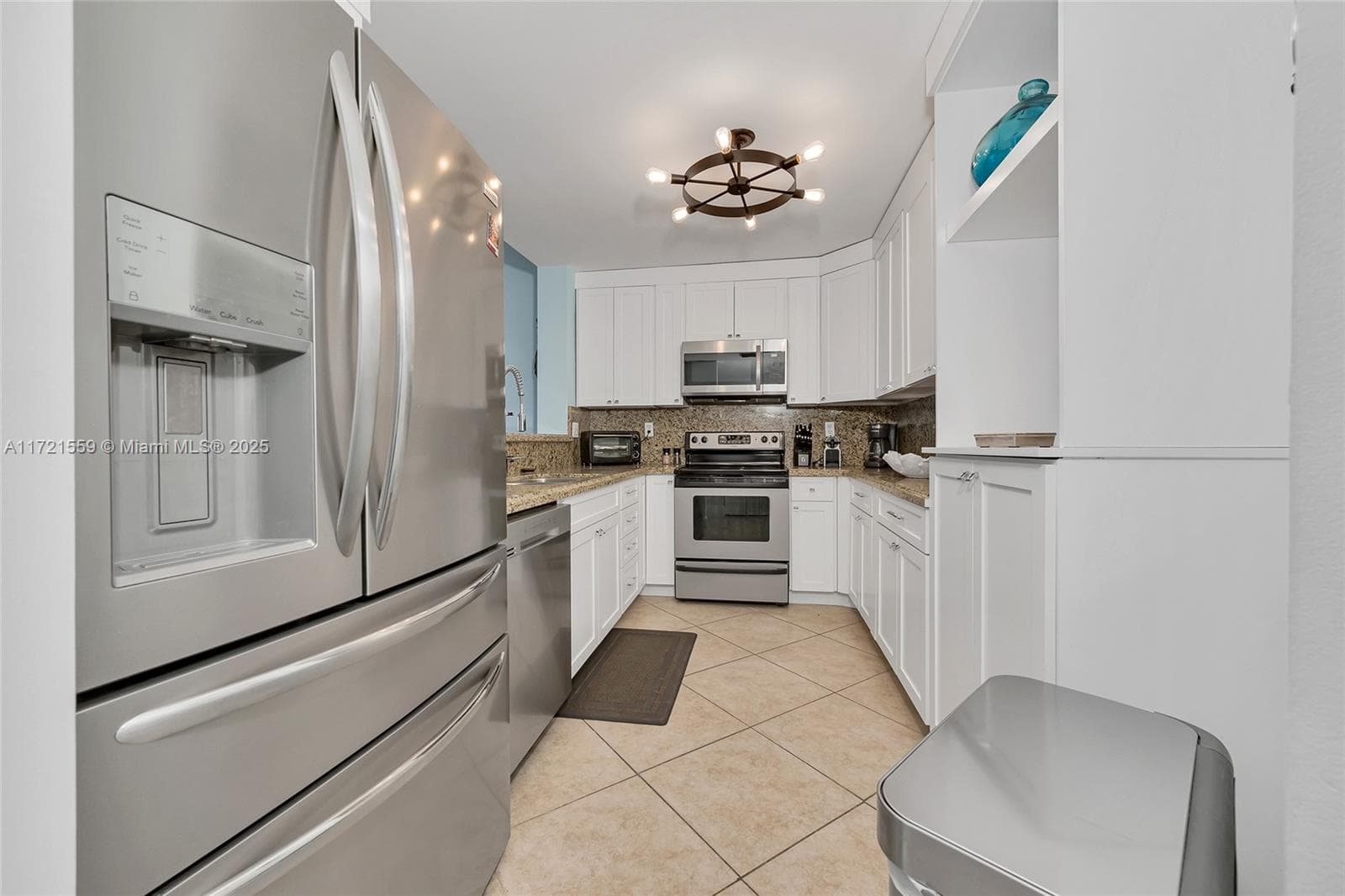 9826 Leeward Ave 9826 photo 9
