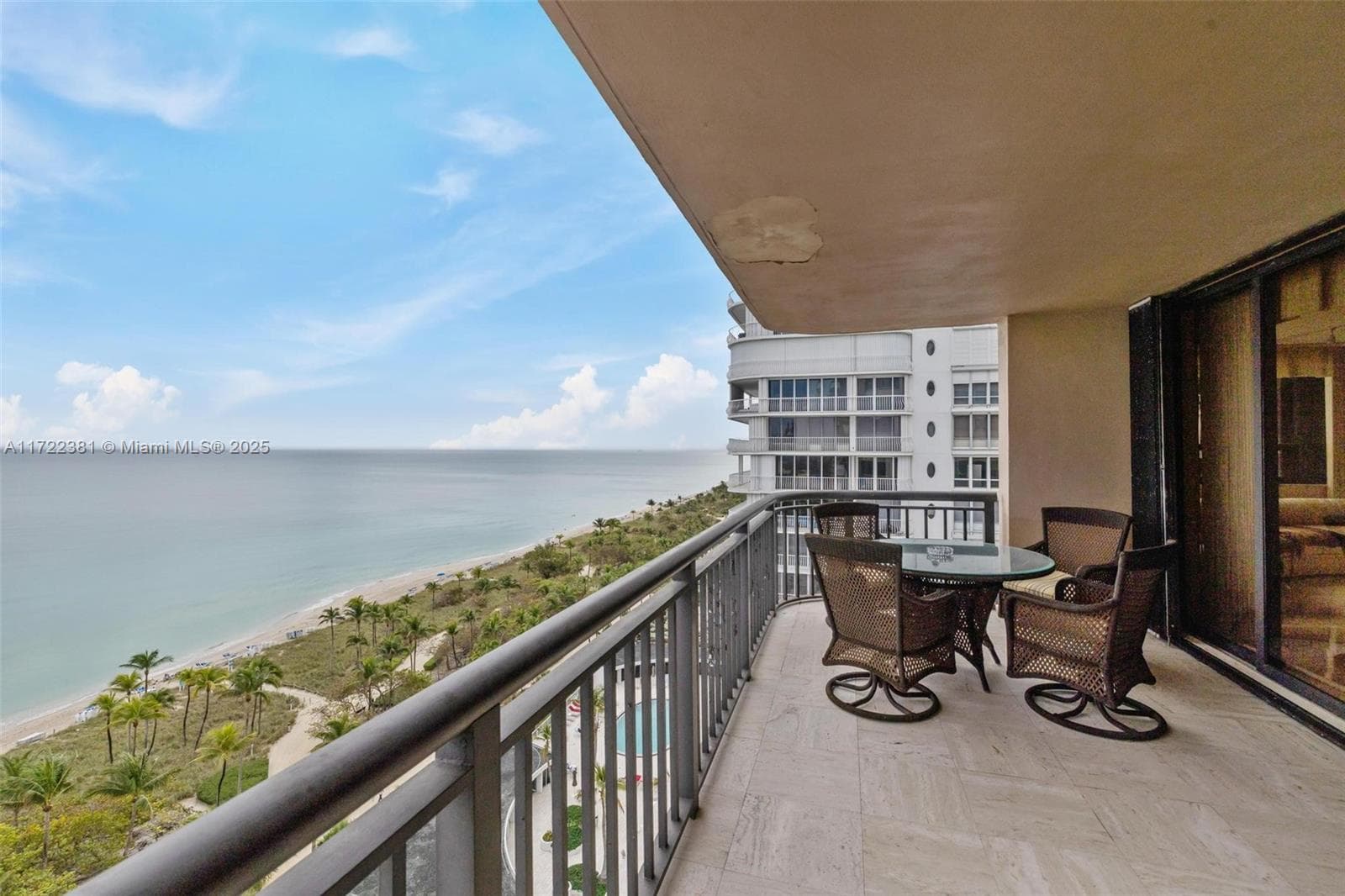 10175 Collins Ave 2